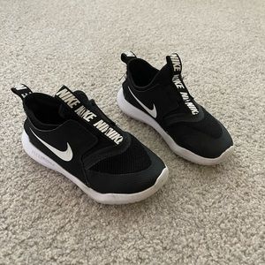 Nike toddler sneakers